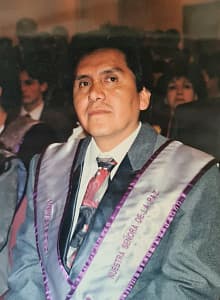 Dr. Alberto Cruz Alave, Cirujano especialista en implantología oral